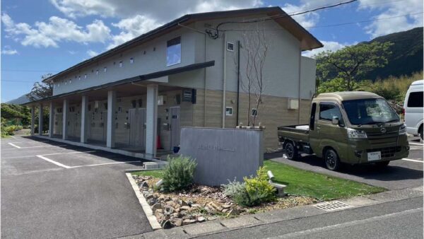 SHIMA'S　切文字看板